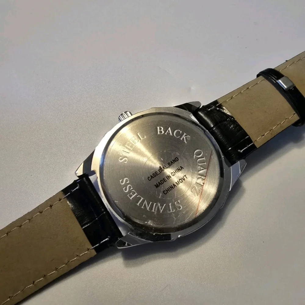 Sergio Valente + Silver Tone Quartz Watch LOT (2 Watches) For Parts Or Repair